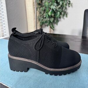 Torrid Stretch Knit Oxford Size 10 WW